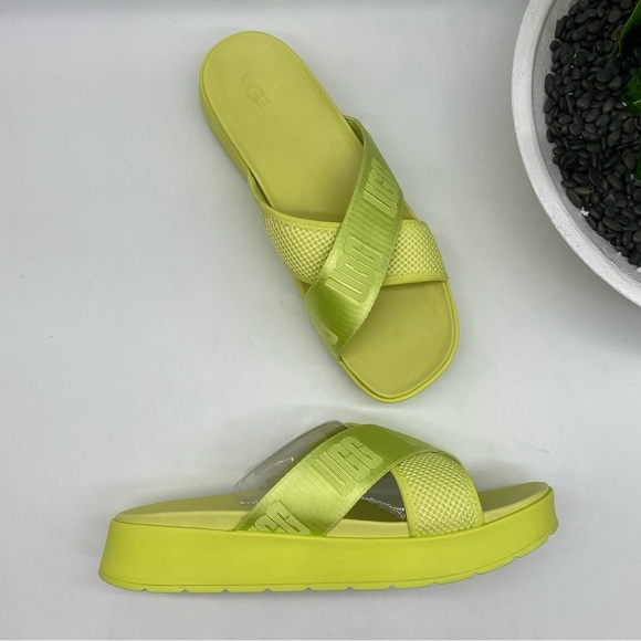UGG Women's Emily Mesh Slide square toe Sandal in pollen mesh neon green  9.5/10 - Picture 1 of 7